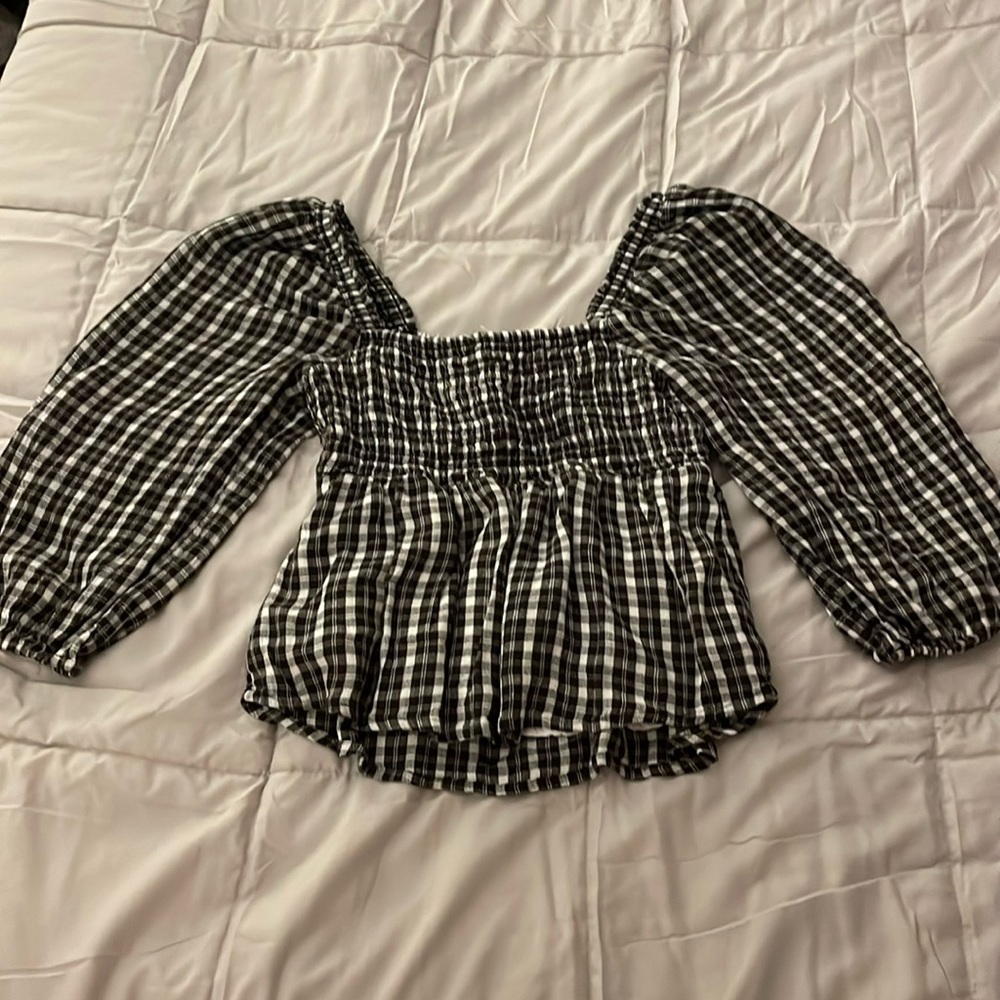 Puffy Sleeves checkered shirt